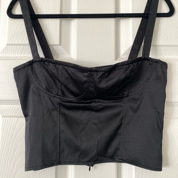 DANIELLE BERNSTEIN Tops - Danielle Bernstein collection satin top
